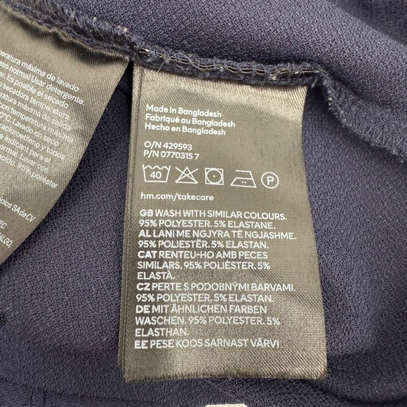 HM Top Women XXL Blue V Neck Cap Sleeve Office Career Rayon Lightweight Casual - Picture 5 of 8